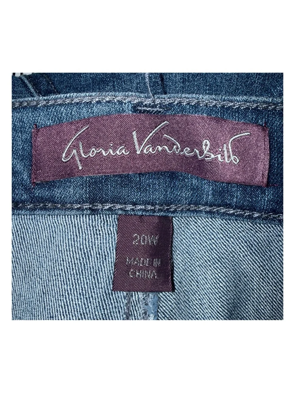 Gloria Vanderbilt Amanda Jeans - Short Blue Medium Wash Straight‎ Leg - Size 20W